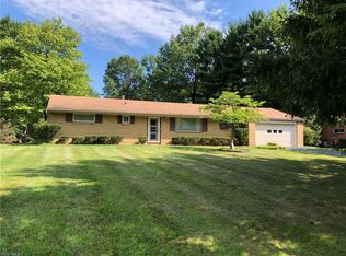 1557 Bruce Rd, Macedonia, OH 44056