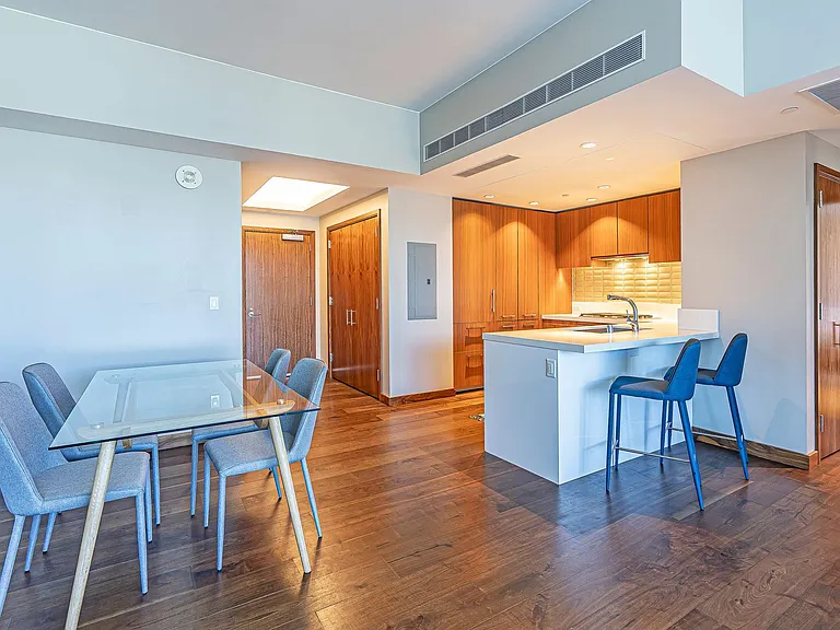 1555 Kapiolani Blvd #1915 — Photo 6