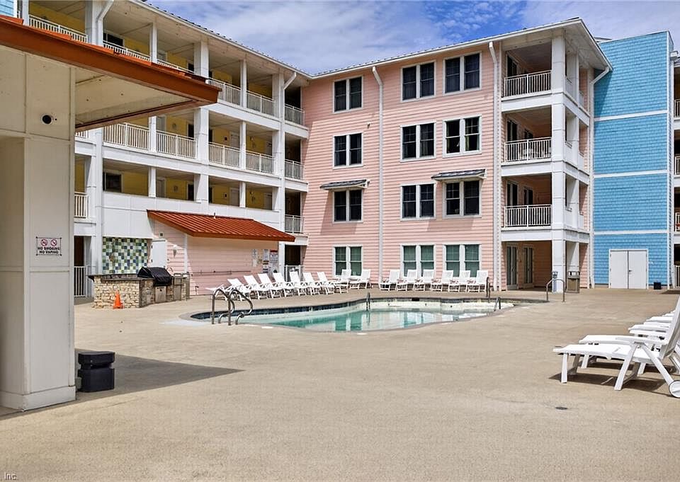 1st image of 3738 Sandpiper Rd APT 335B