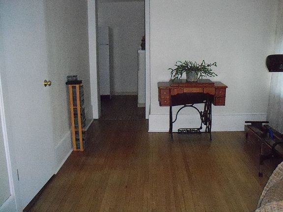 Dining area Unit 1