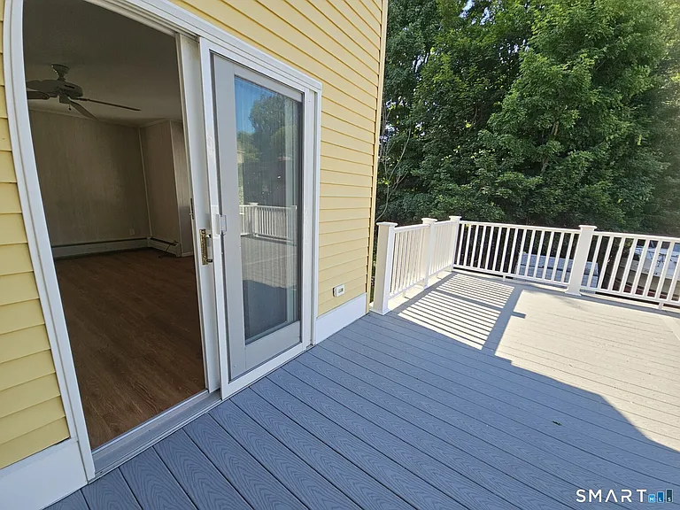 72 Maple Tree Ave #2 — Photo 22