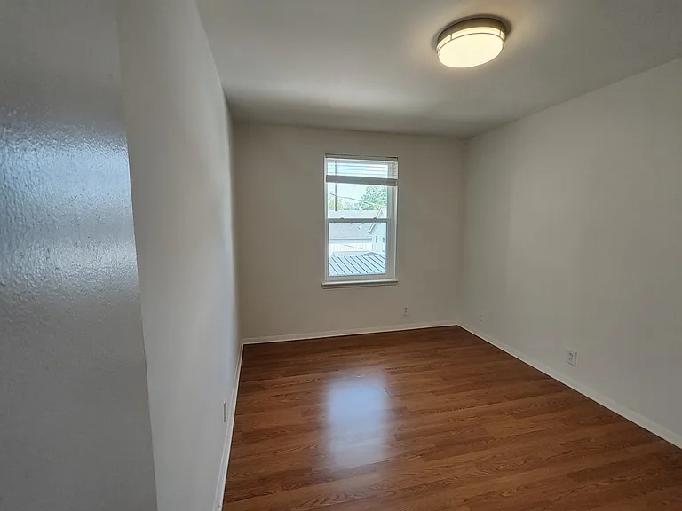 2621 Airpark Dr #10 — Photo 6