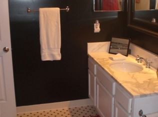 1704 Frederica Rd APT 436, Saint Simons Island, GA 31522