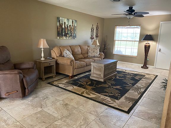 2nd image of 218 Mimosa Ct