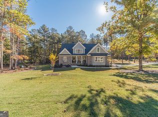 1329 Spratlin Mill Rd, Hull, GA 30646