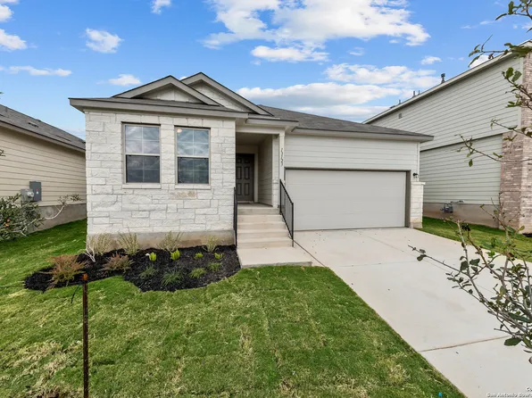 13123 Bay Point Way, St Hedwig, TX 78152