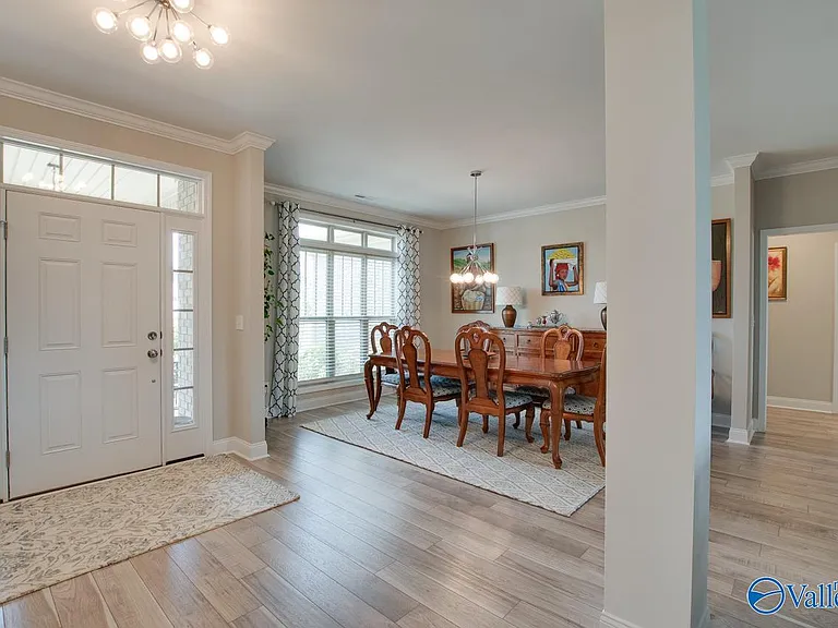 7619 Flint Crossing Cir — Photo 4