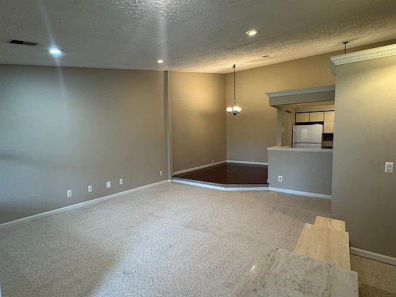 3rd image of 19317 Surrey Ln