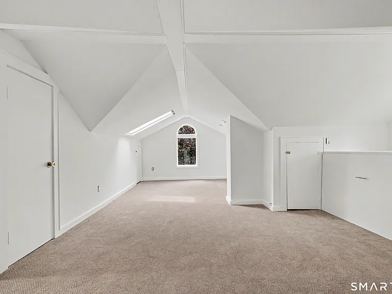 15 Shorelands Pl — Photo 16