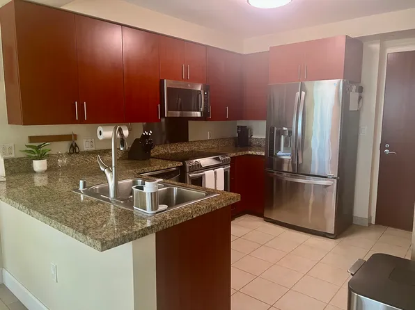 909 Kapiolani Blvd, Honolulu, HI
