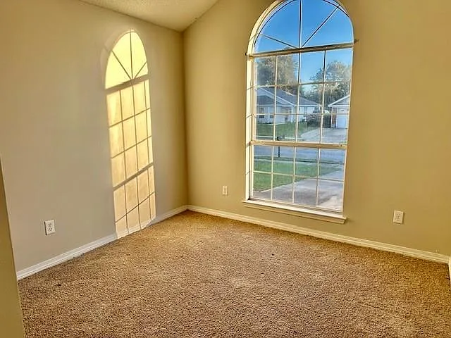 7330 Willow Pointe Dr N — Photo 11