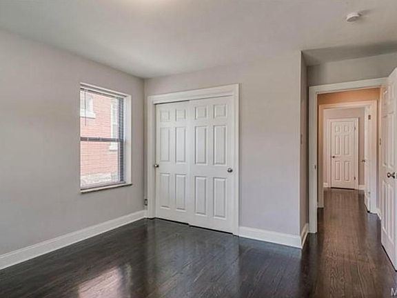 4th image of 6003 Waterman Blvd #2F