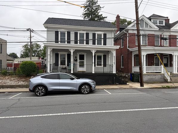 15 Fairground Ave