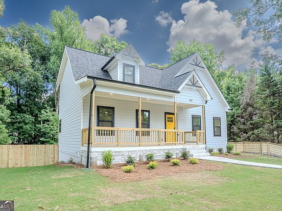 3rd image of 160 Rosewood Cir