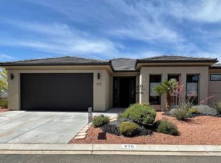 975 W Jonathon Dr, Washington, UT 84780