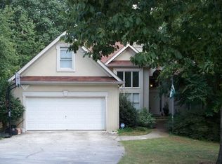 2540 Highland Pointe Dr, Cumming, GA 30041