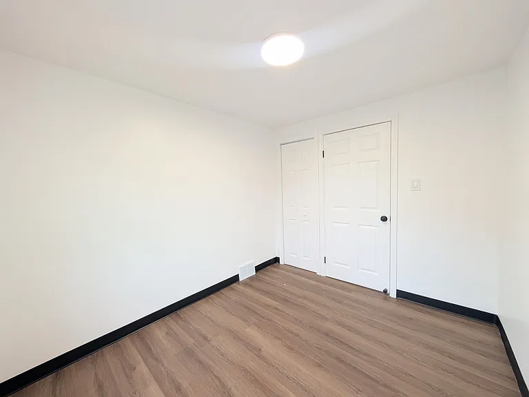 147 Schenley Manor Dr — Photo 8