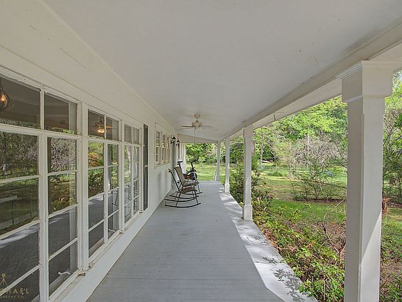 5th image of 721 Jenkins Rd