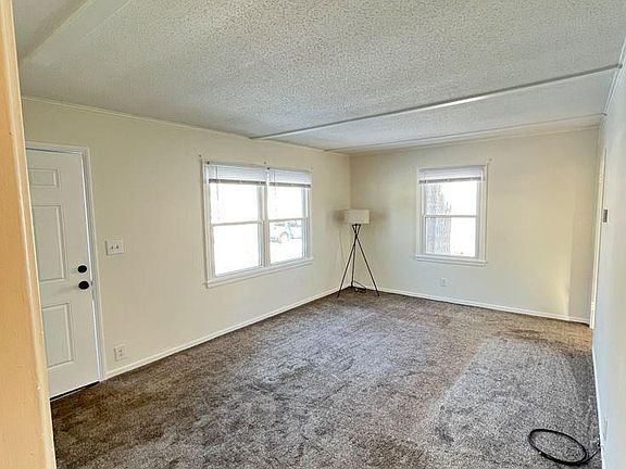 4th image of 3208 Parkside Ave