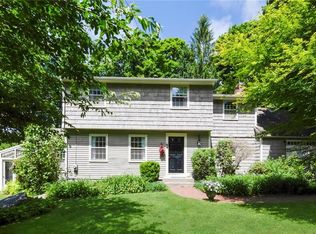 8 Thistledown Ln, Kingston, RI 02881