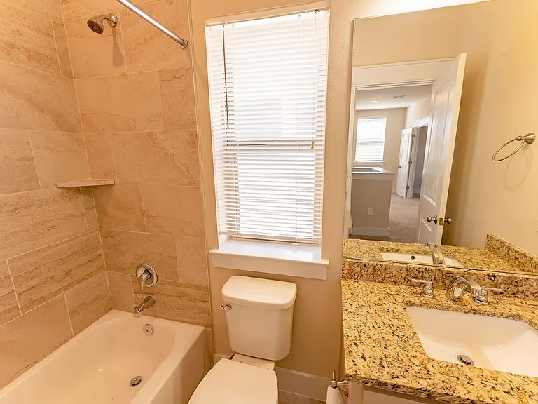 13501 Metric Blvd #46 — Photo 24