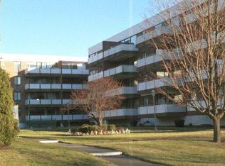 50 Birdseye St #A309, Stratford, CT 06614