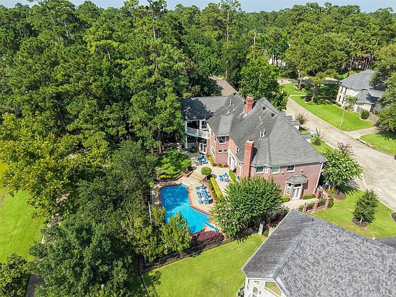 4th image of 5607 Walnut Point Dr
