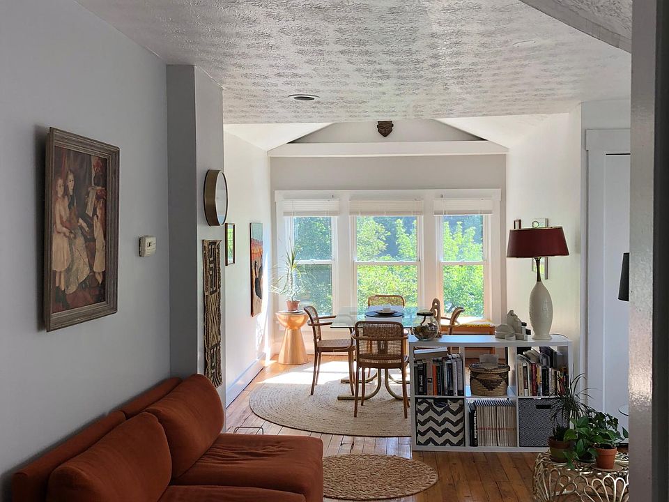 1st image of 2216 Grandview Ave #3
