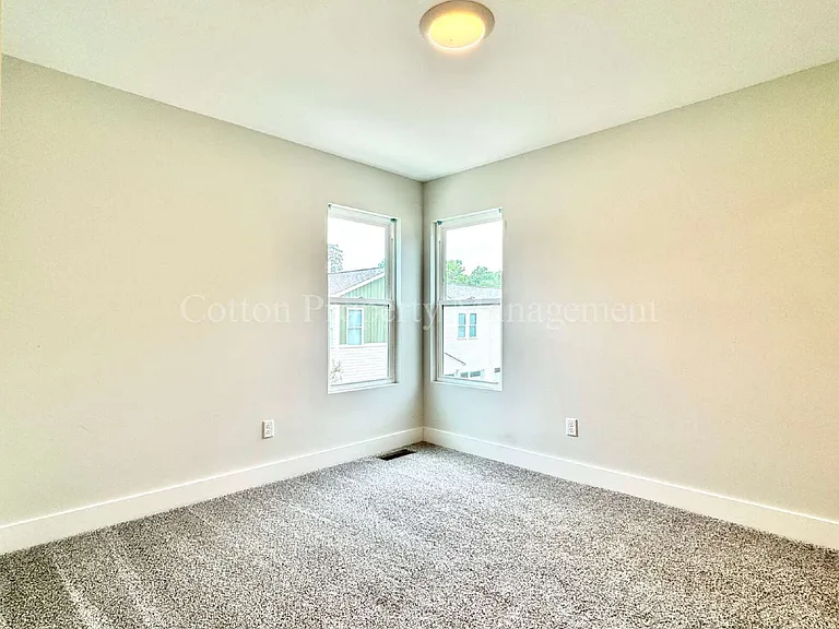 2852 Worth Dr #D — Photo 20