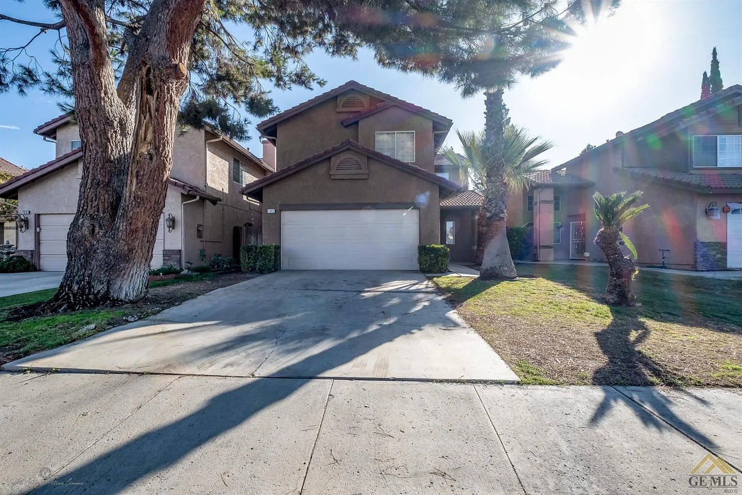 2920 Pecangrove Dr photo 1