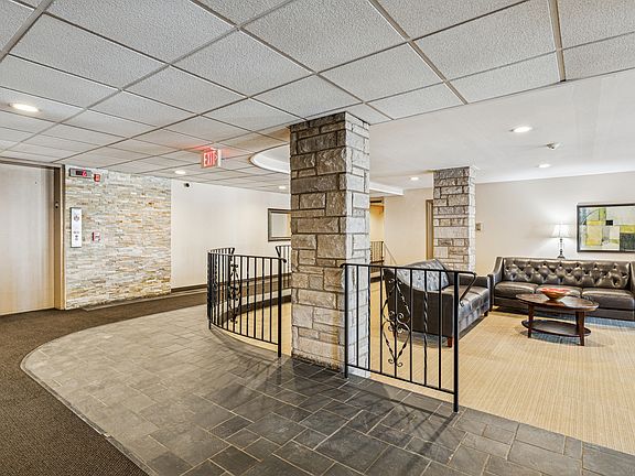 5th image of 500 Thames Pkwy APT 3G