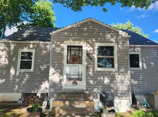 408 7th St, Saint Paul, NE 68873