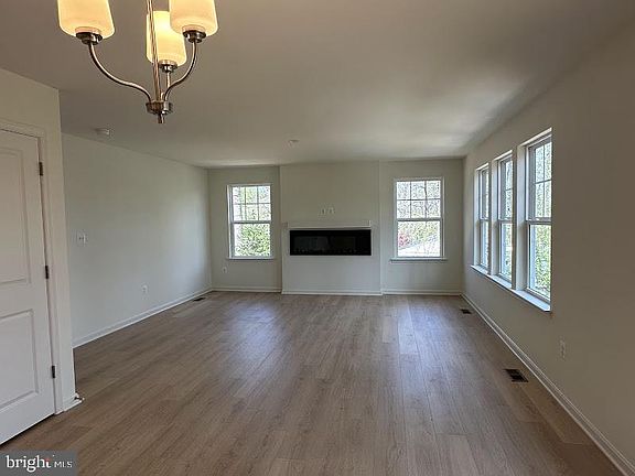 2nd image of 524 Well Dr