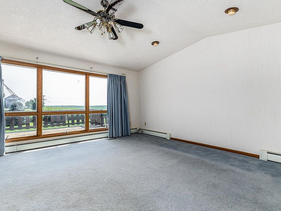 2994 164th St, Dyersville, IA 52040 Zillow