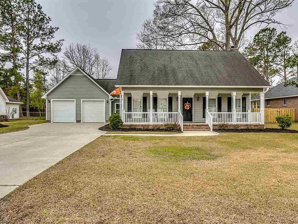 2nd image of 321 Jasmine Dr