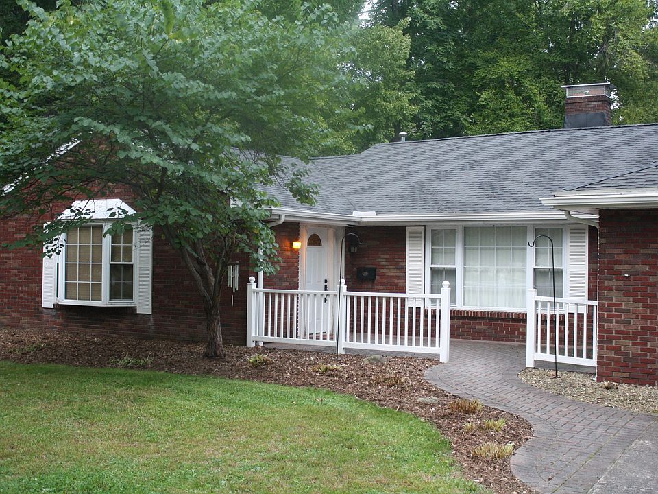1st image of 4115 Lockwood Blvd