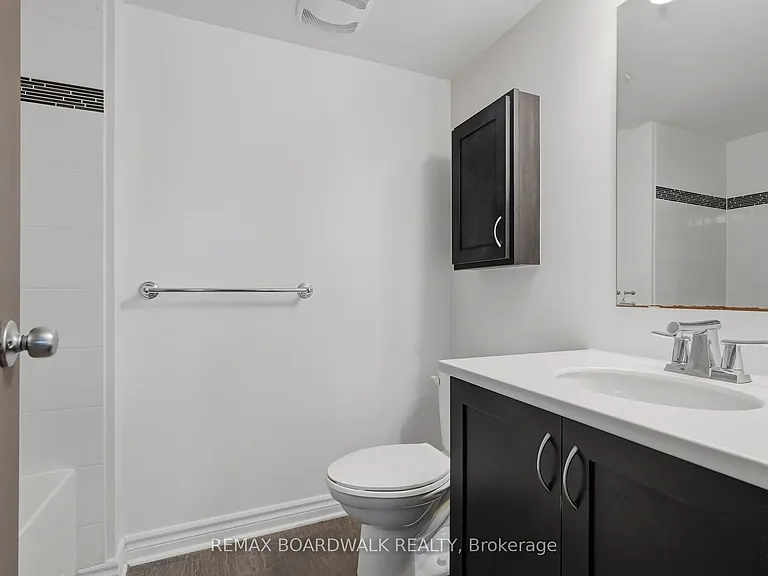 2330 Esprit Dr — Photo 8