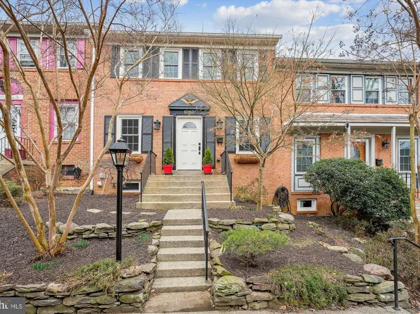 13153 Rock Ridge Ln, Woodbridge, VA 22191