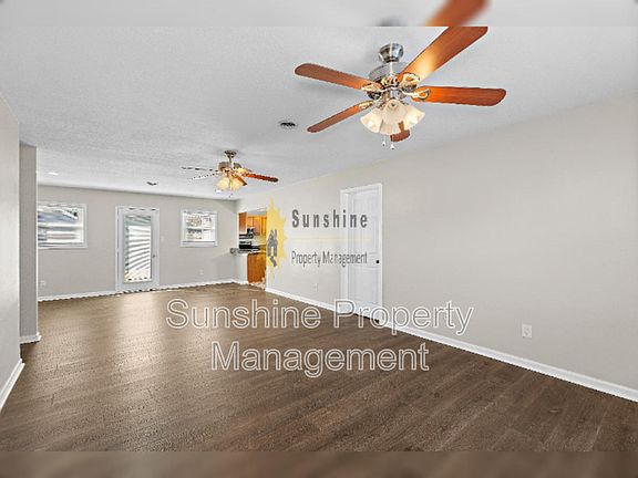 2nd image of 3701 Teakwood Dr