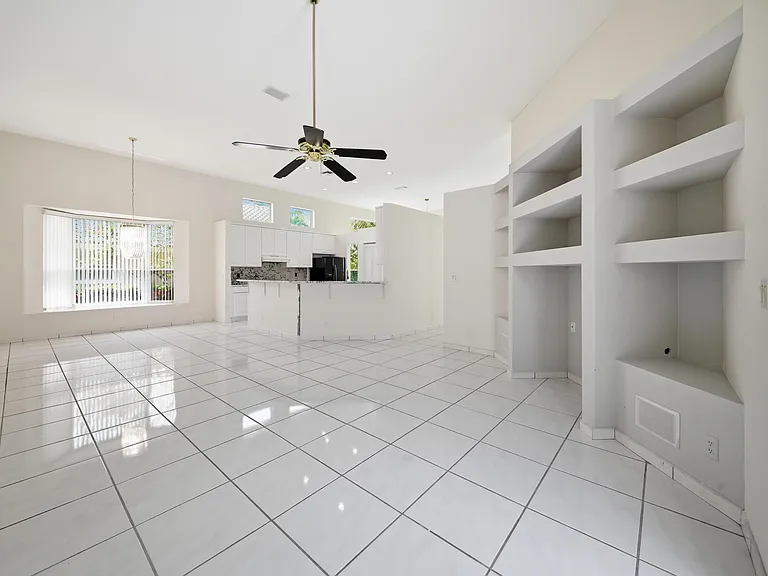 10769 Maple Chase Dr — Photo 26
