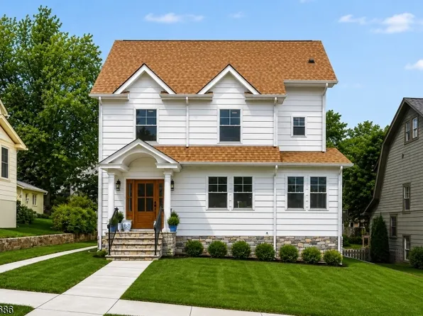 31 Ridgeview Ave, West Orange Twp., NJ 07052