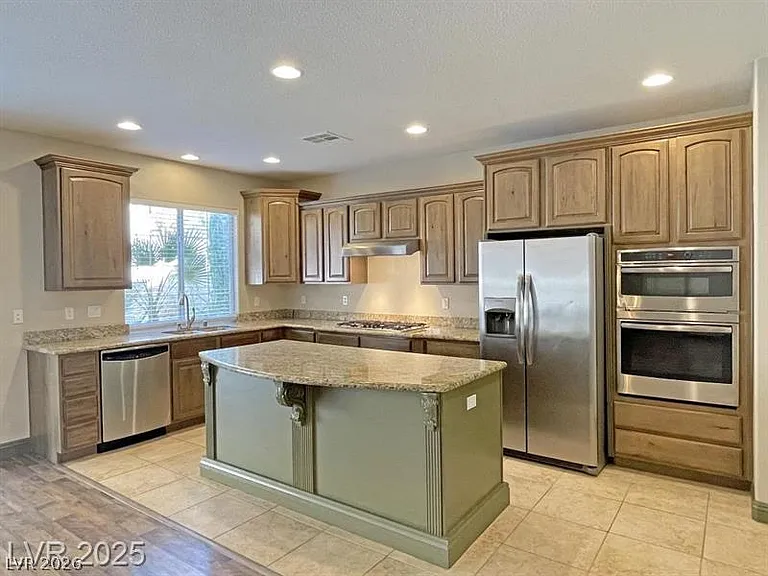 12048 La Palmera Ave — Photo 14