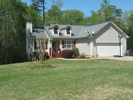 2nd image of 120 Pine St