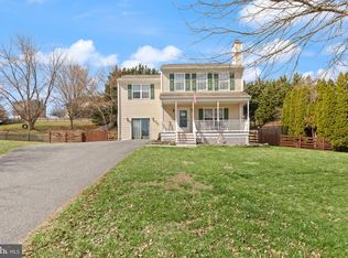 3190 Vista Ct, New Windsor, MD 21776
