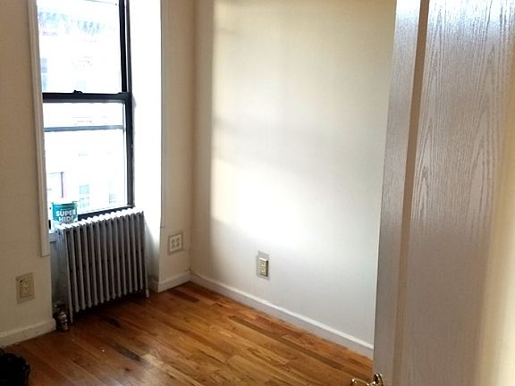5th image of 463 10th St APT 3F