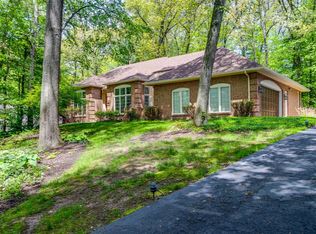 5687 Forest Glen Dr SE #SE, Ada, MI 49301