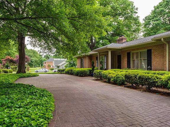 2nd image of 4338 Montibello Dr