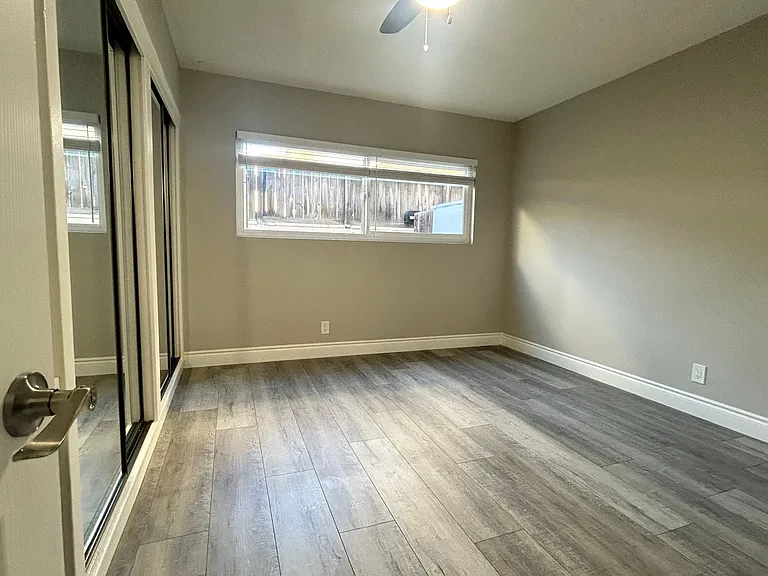 Palm View Apartments in Azusa — Photo 6