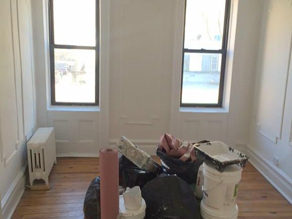 3rd image of 542 E 14th St APT 7
