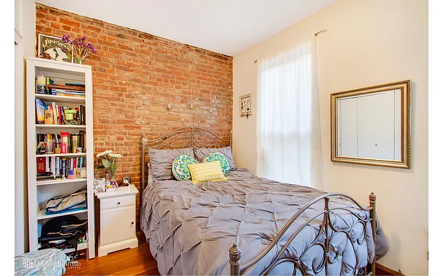 Rented by Douglas Elliman | media 4